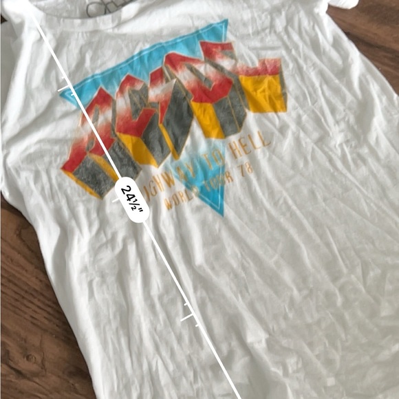 Chaser ac/dc white soft tshirt graphic tee - Picture 3 of 4